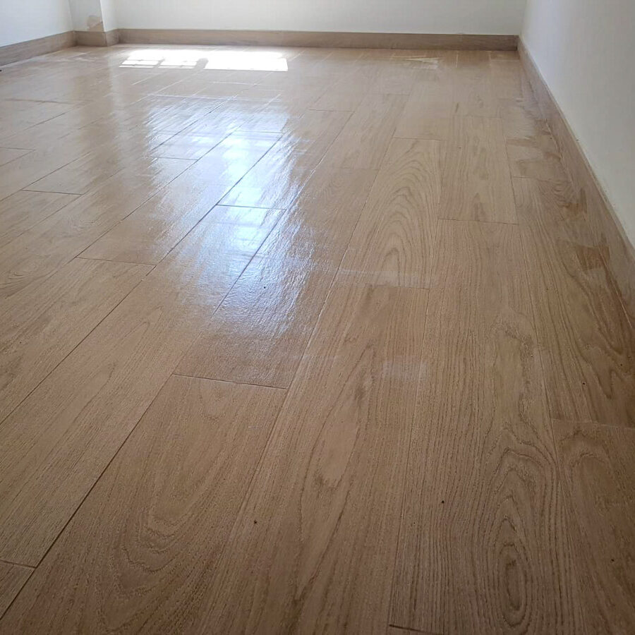 Reforma Integral en Vivienda: Transformación y Renovación de Orosuelo Reforma Integral